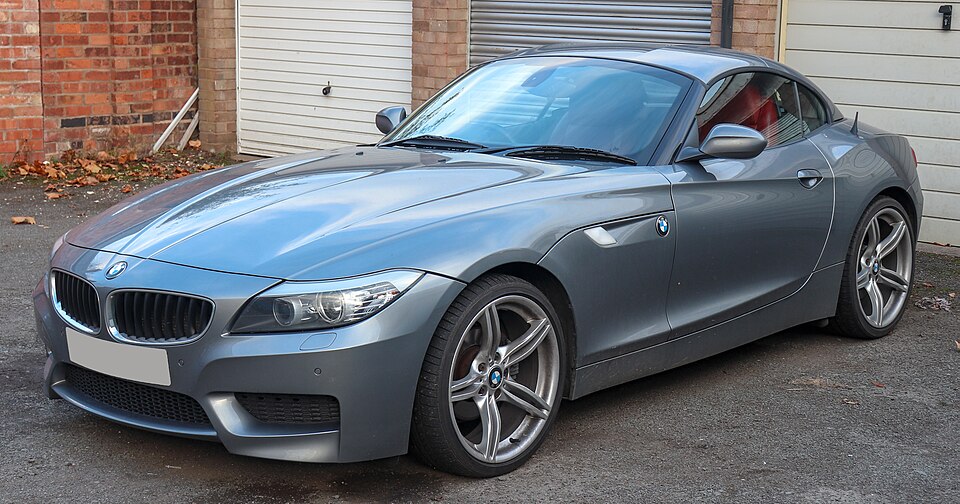 BMW sDrive30i — представитель поколения E89